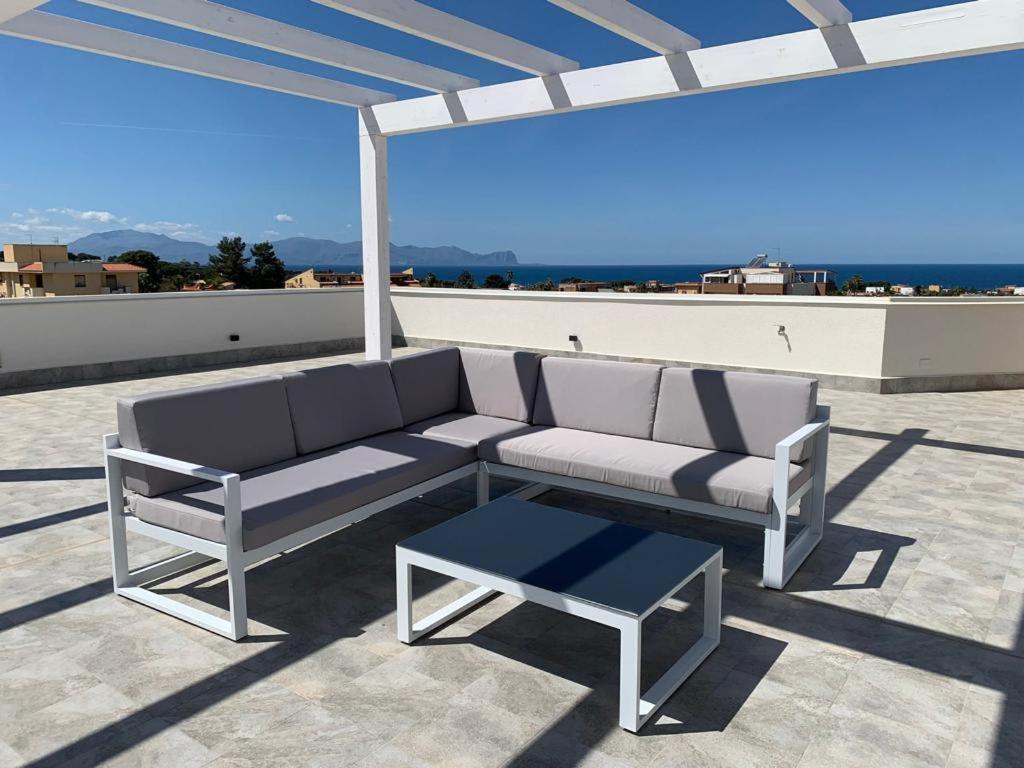 Terrace Ini * Terrasini